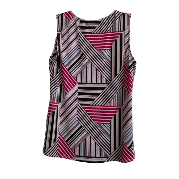 Late August Short Sleeves Striped Top - Picture 9 of 10